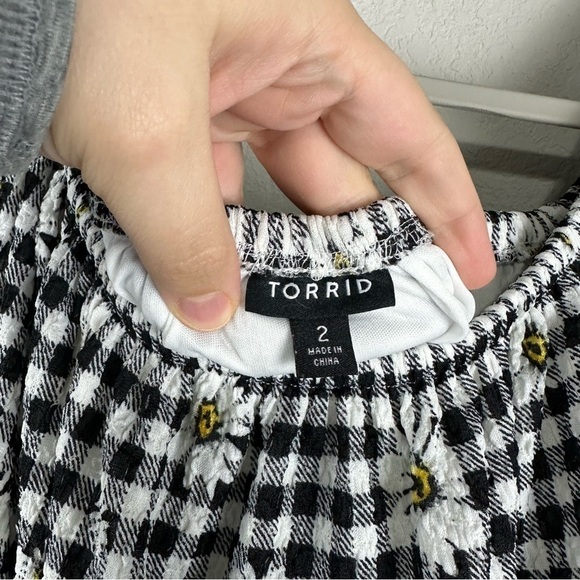 Torrid Black White Checkered Mini Textured Knit Puff Sleeve Skater Dress Size 2X - Picture 4 of 6